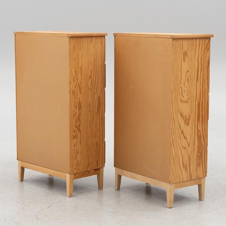 Dressers, a pair, second half of the 20th century.