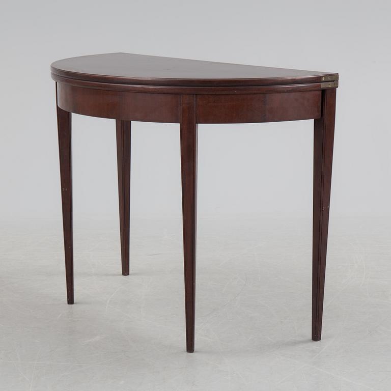 SIDE TABLE / FOLDING DINNER DEMI LUNE TABLE, mahogany, 20th century.