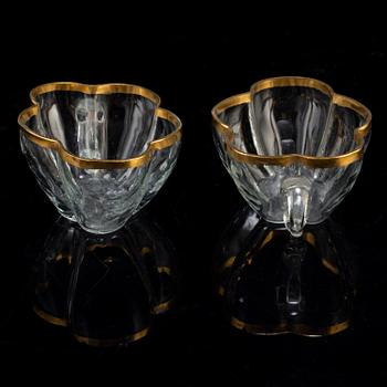 KONFEKTSKÅLAR med öra, nio stycken, 1700-tal.