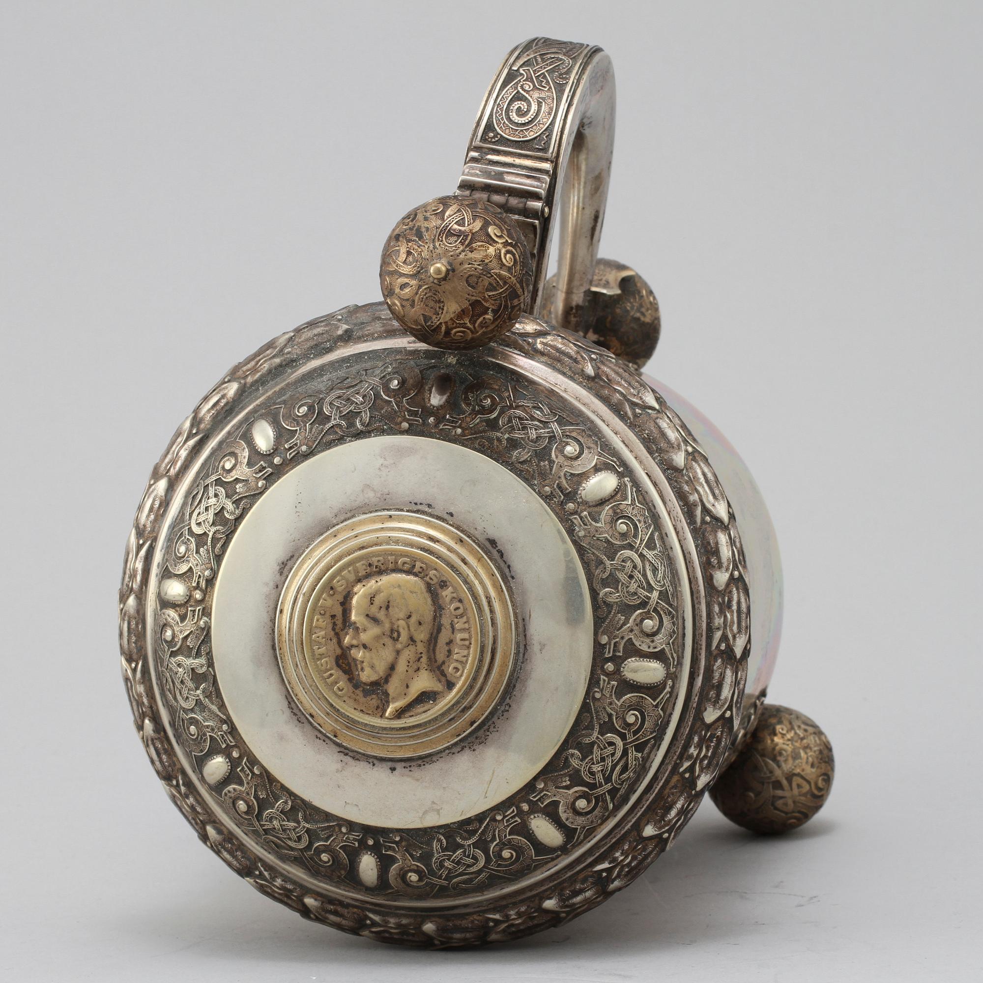 STOP, silver, C H Hallberg, Stockholm, 1912. Vikt 880 g.