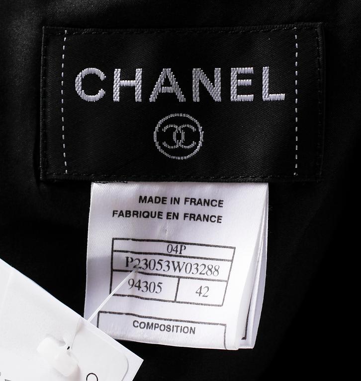 CHANEL, svart cocktailklänning, vår 2004.