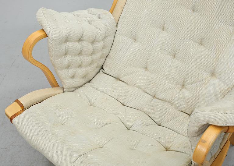 FÅTÖLJ, "Pernilla", Bruno Mathsson, Dux, 1900-talets andra hälft.