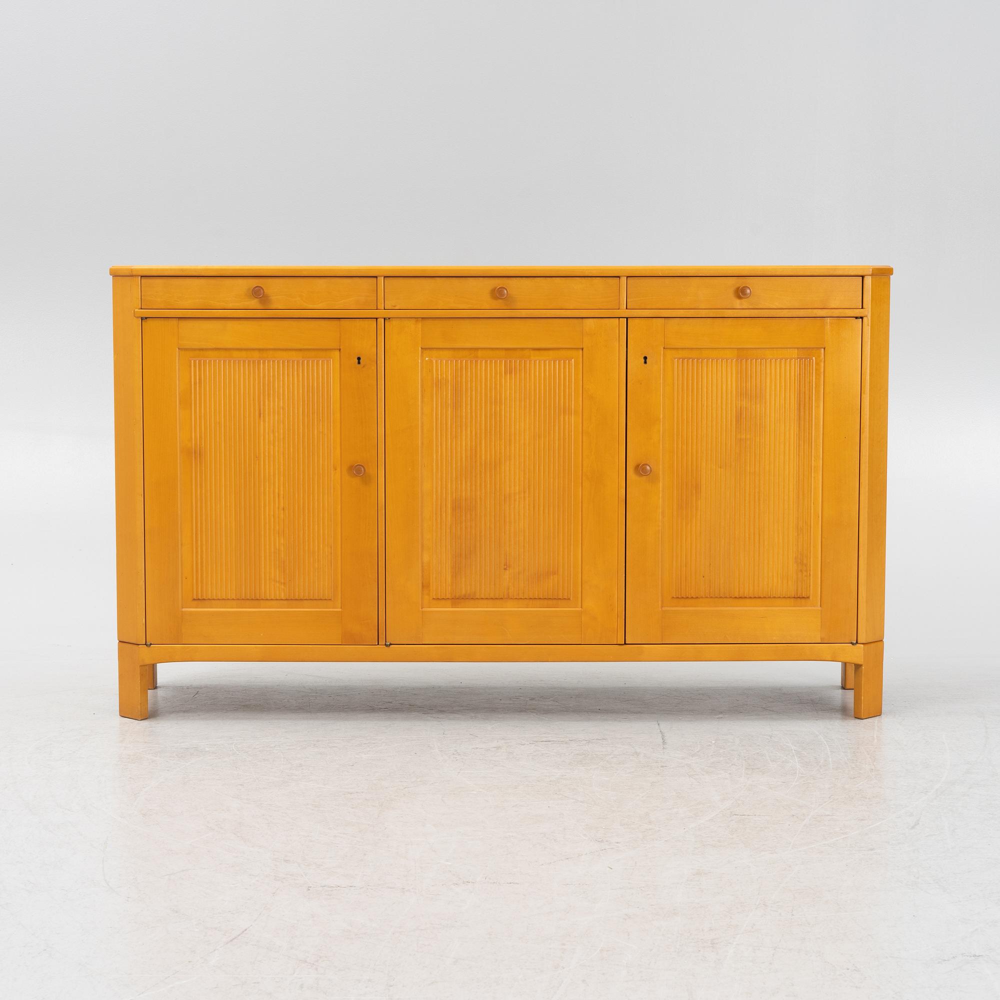 Carl Malmsten, troligen, sideboard, "Herrgård", 1900-talets andra hälft.