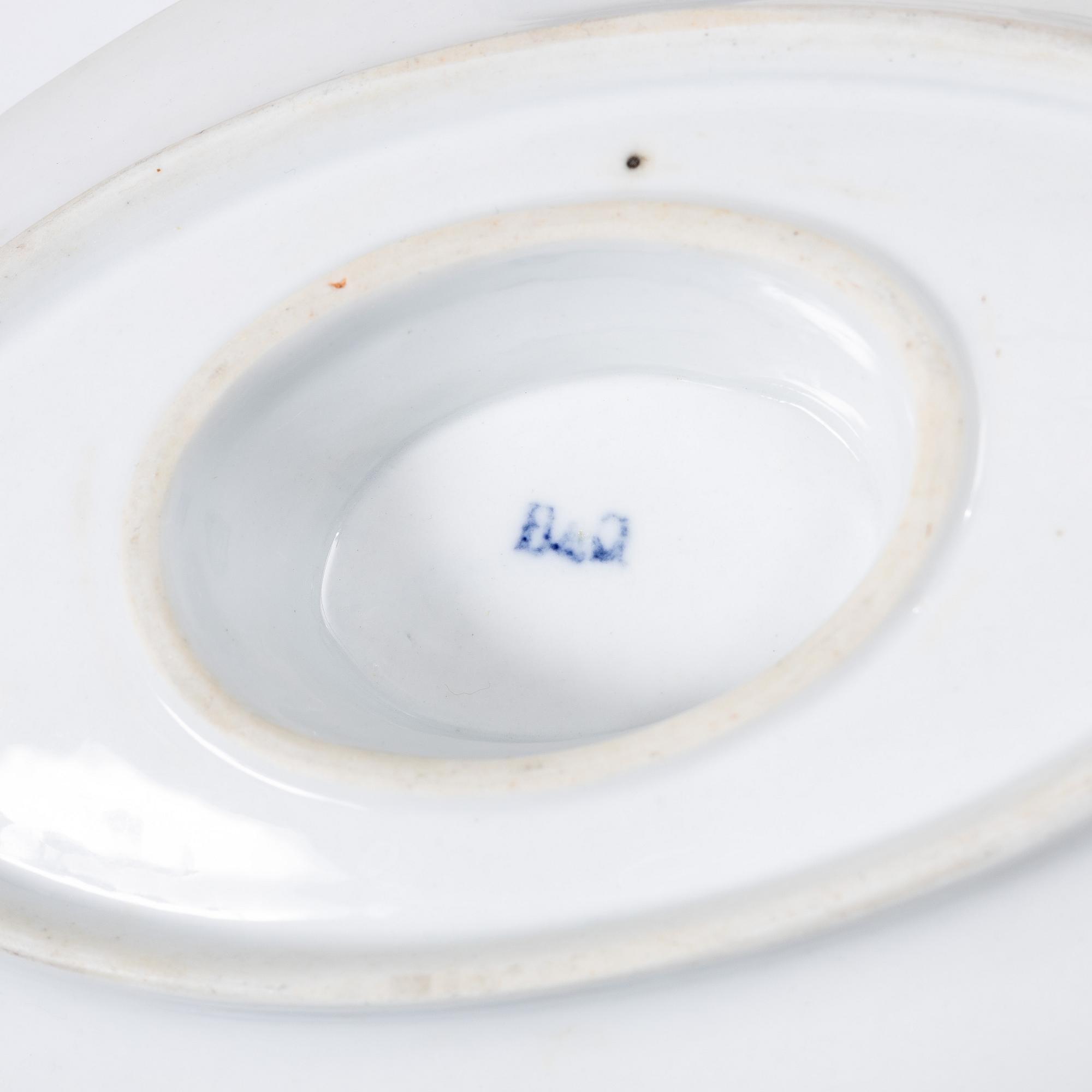 A Bing & Gröndahl part dinner service, Dnemanrk, circa 1900. (44 pieces).