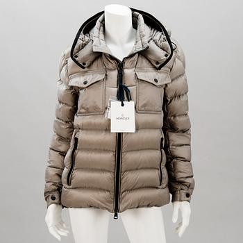 Moncler Edward Down JACKET in size 3.