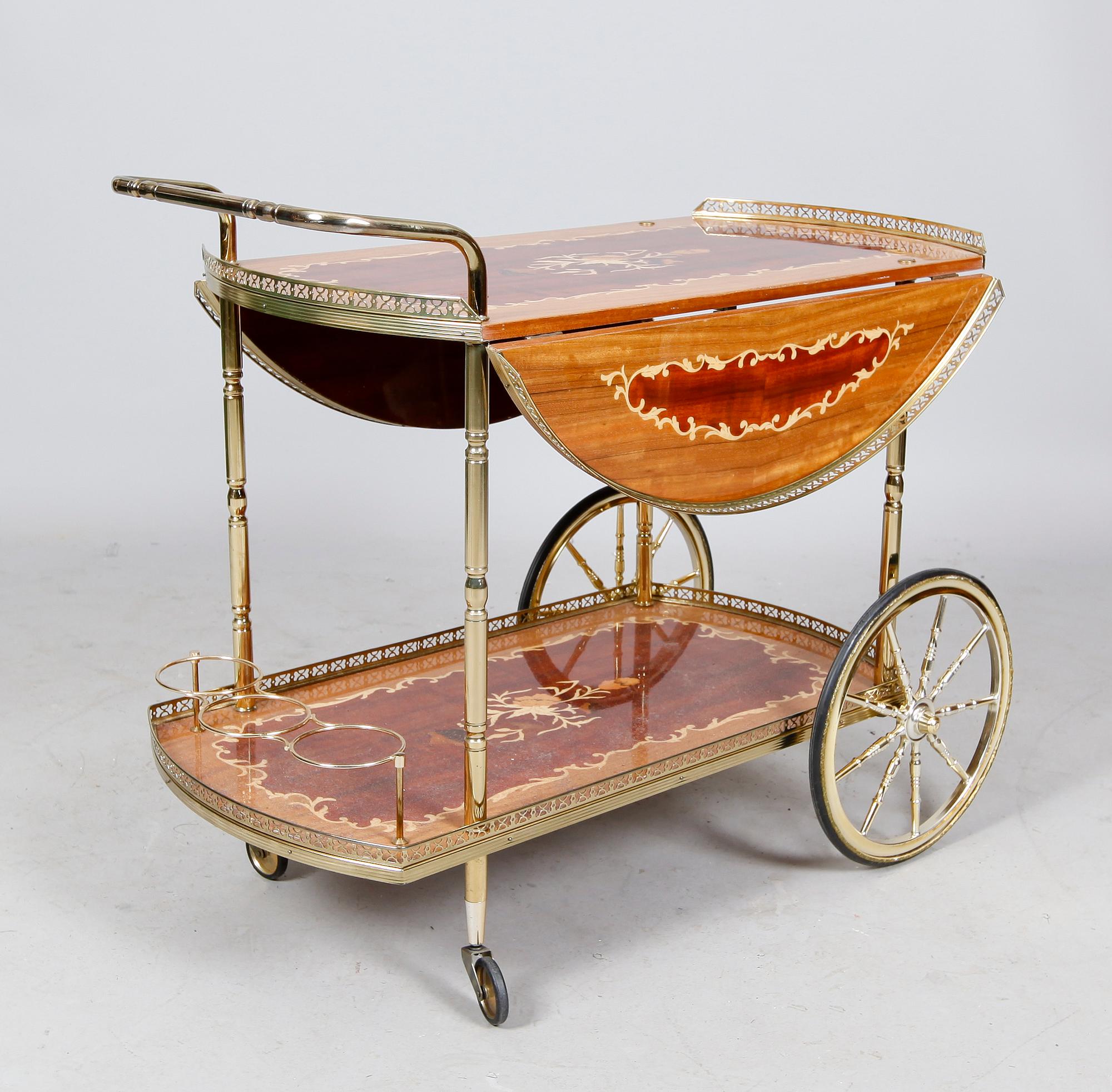 SERVERINGSVAGN, 1900-talets andra hälft.