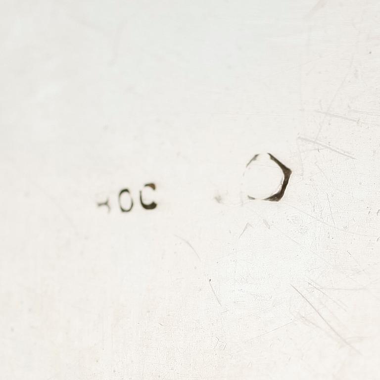 DOSA, silver, möjligen Frankrike, 1900-talets första hälft. Vikt ca 166 gram.