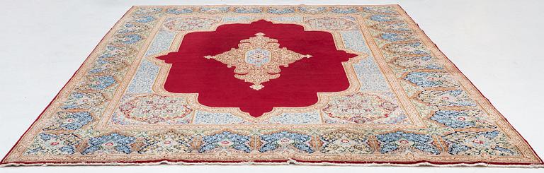 Carpet, Kirman, approx. 406 x 305 cm.
