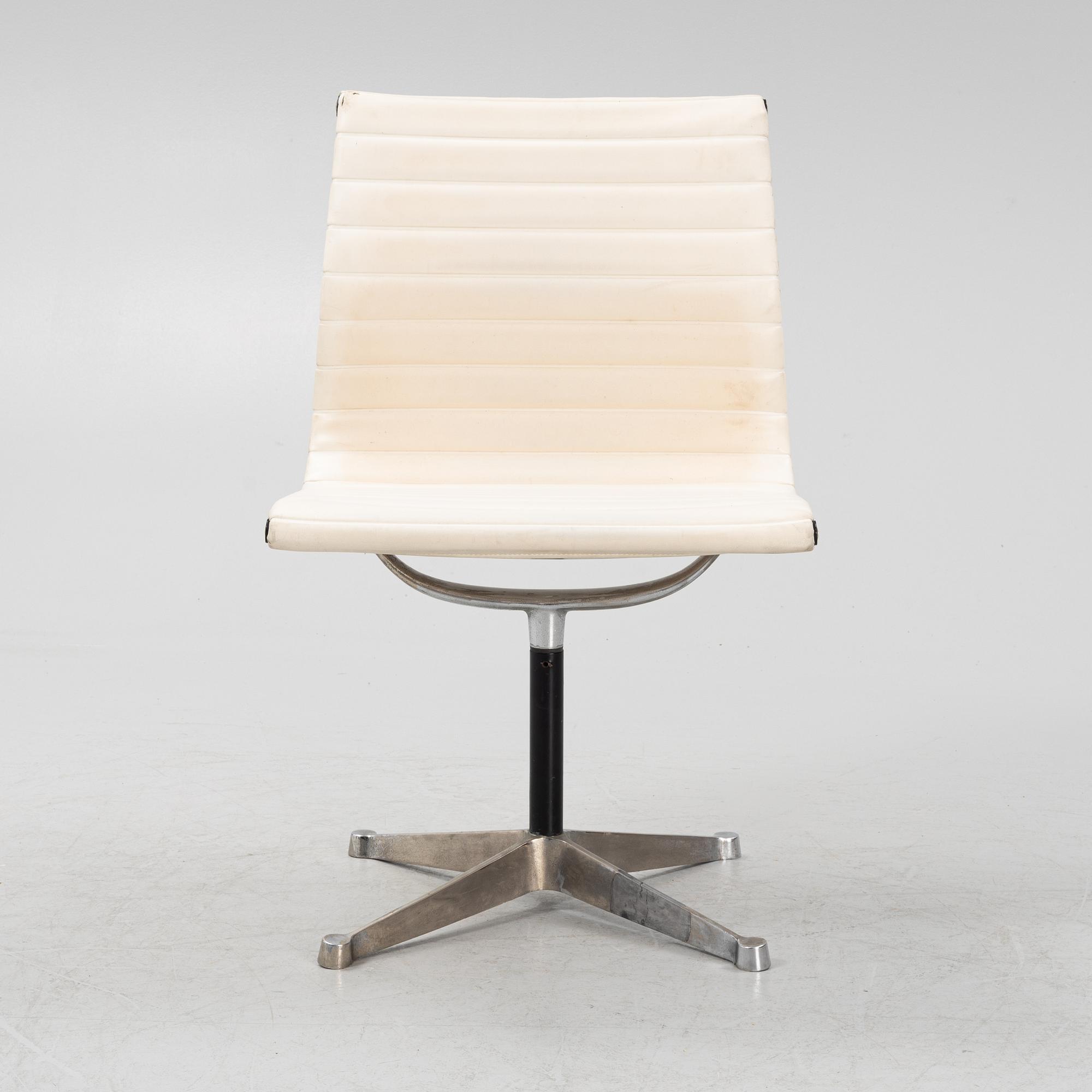 Charles & Ray Eames, an office chair, Herman Miller.