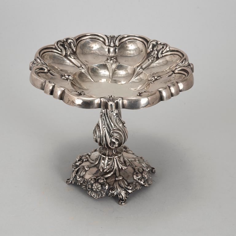 A silver dish by Christian Hammer Stockholm, 1874.