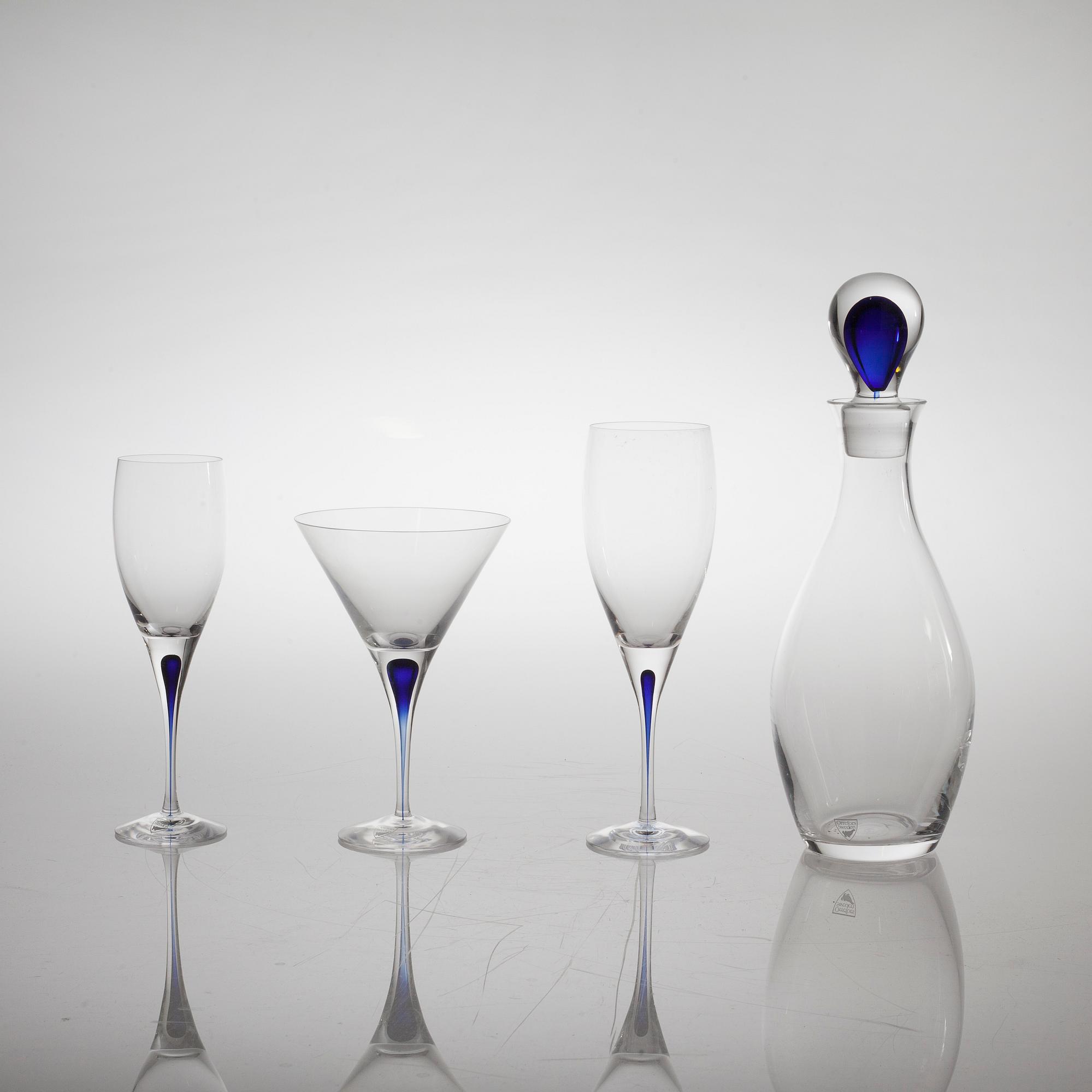 ERIKA LAGERBIELKE, 25 delar, glas, "Intermezzo", Orrefors, sent 1900-tal.