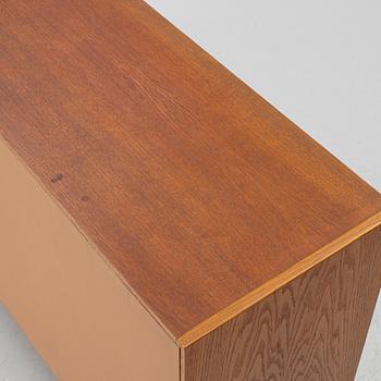 Sideboard, Hugo Troeds, Bra Bohag, Bjärnum, 1900-talets mitt.