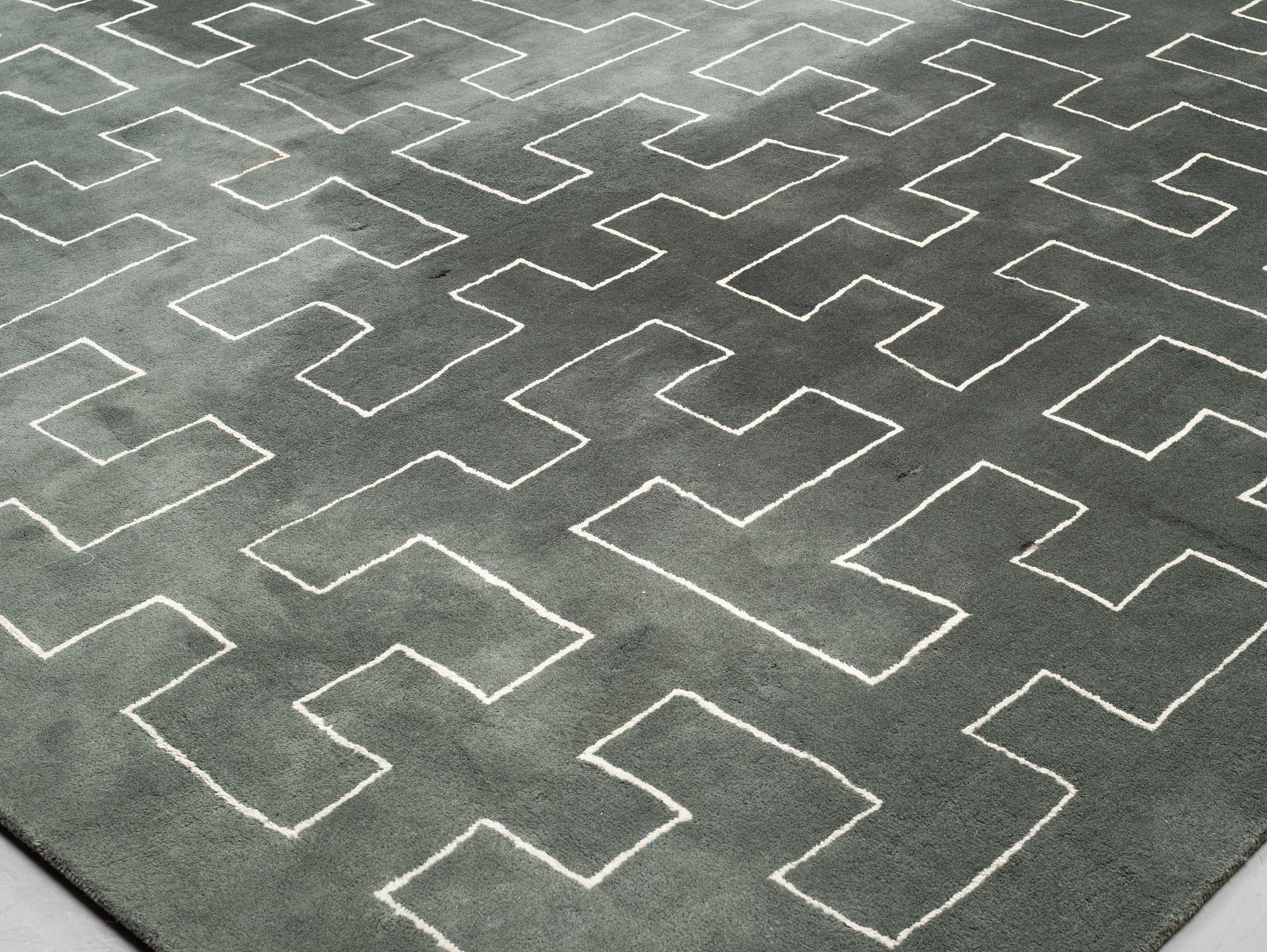 Tom Dixon, matta, "Maze", handtuftad, ca 478 x 478 cm, "MAZE By ASPLUND".