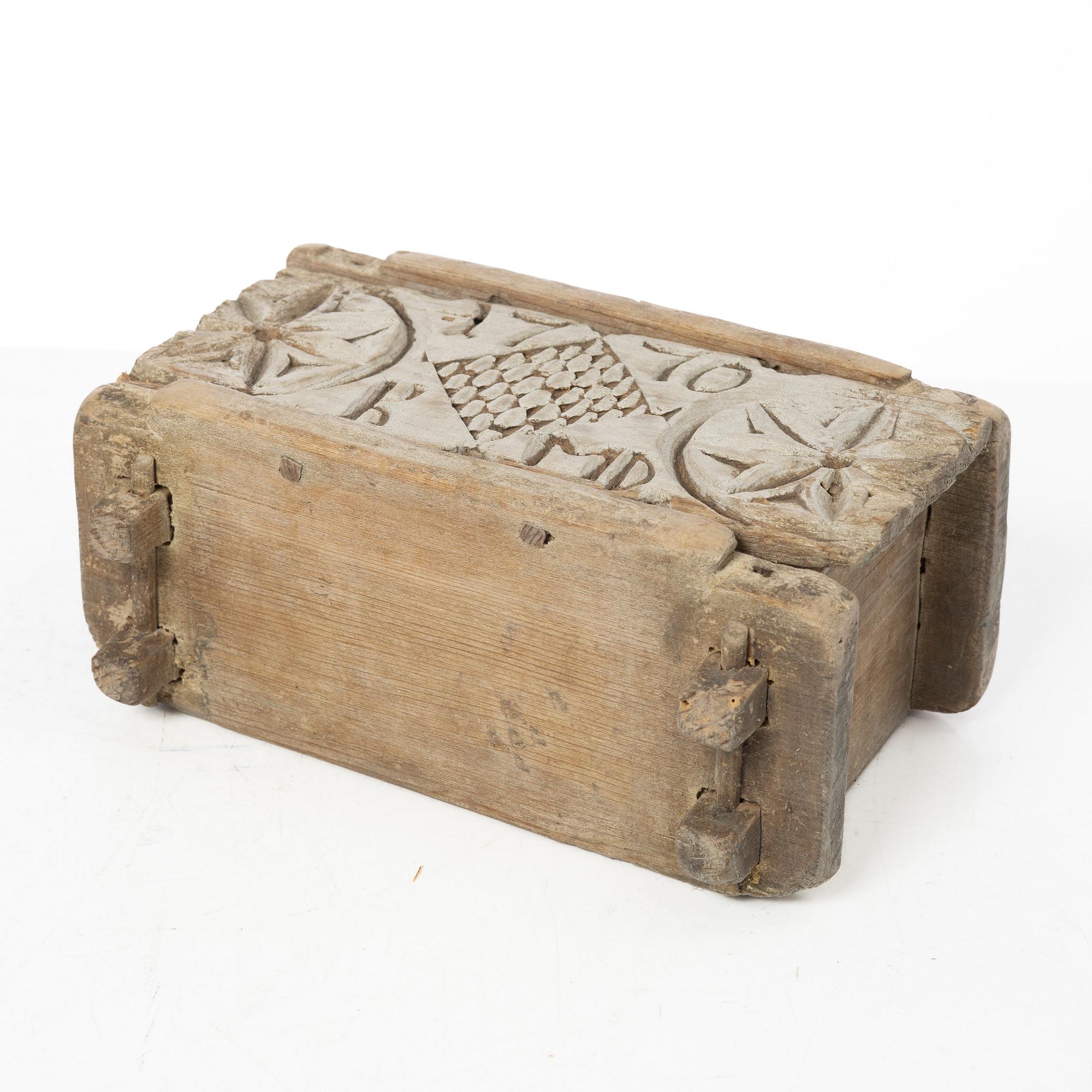 Folk art, 5 pieces, 17th-/18th century.