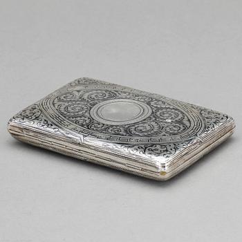 CIGARETTETUI. Ryssland. Otydl stmpl. 1896-1908. Ca 190 g.