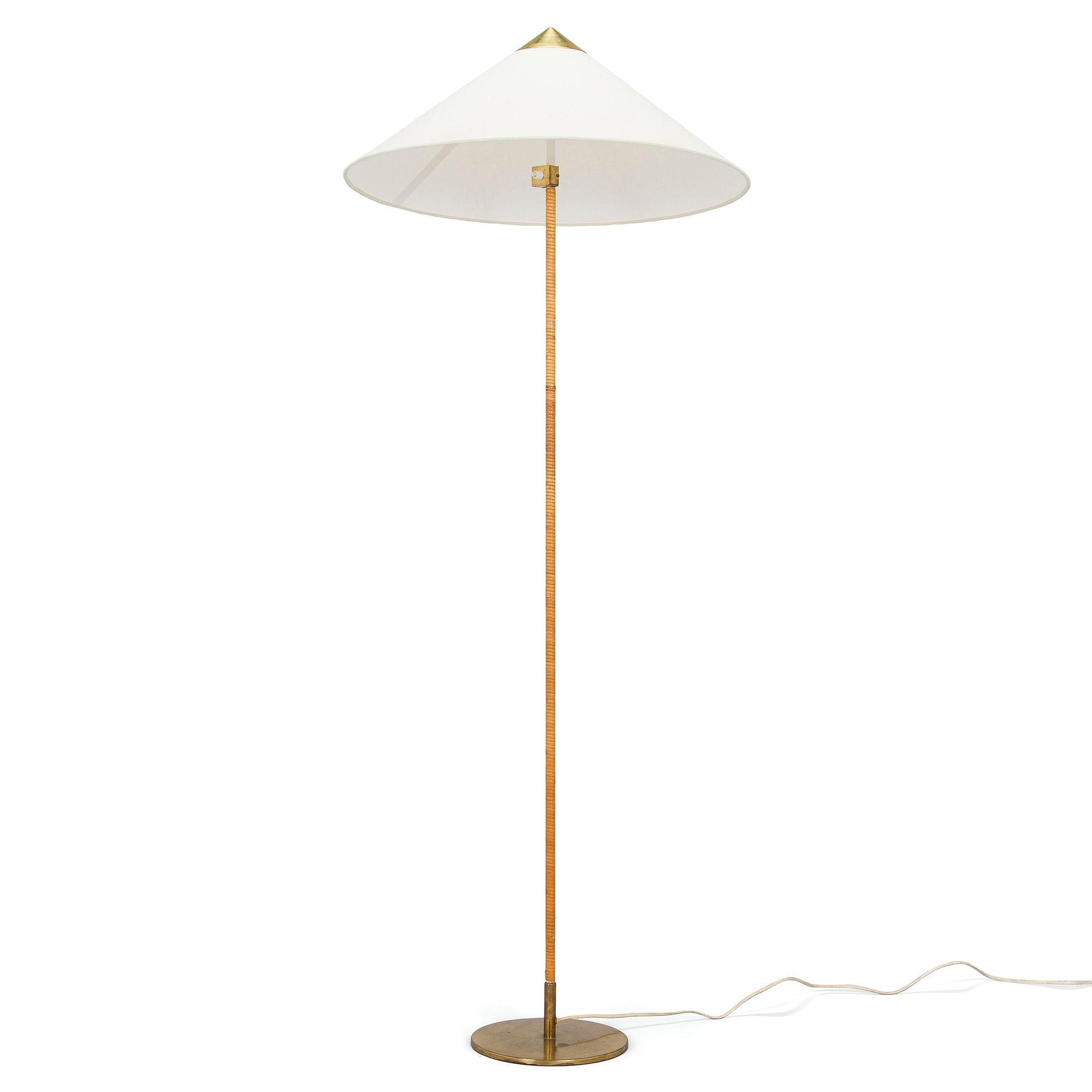 Paavo Tynell, A mid-20th Century floor lamp model 9602 for Taito, Finland.