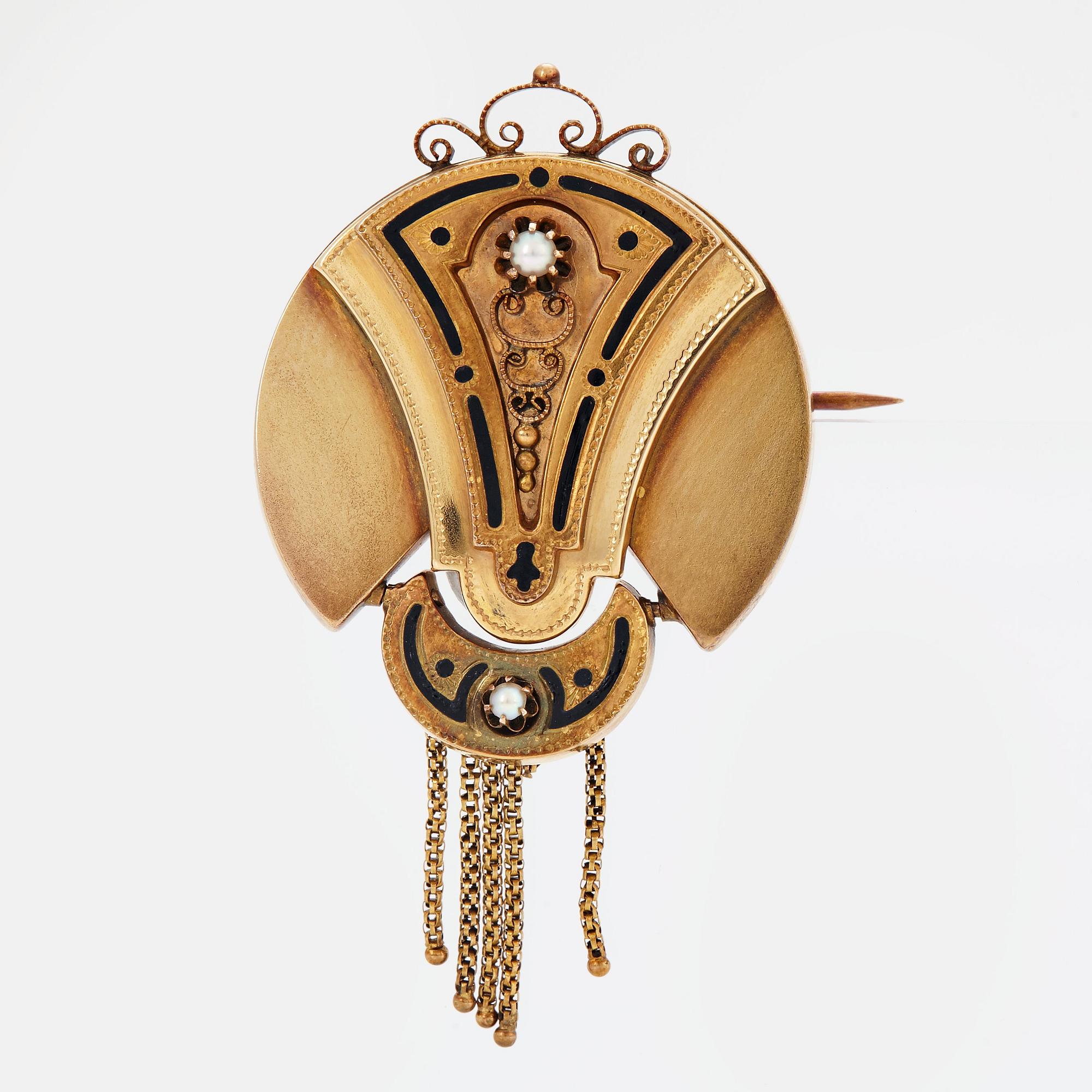 A BROOCH.