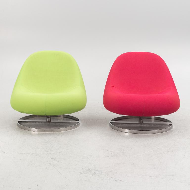 Anders Hjelm, a pair of lounge chairs, "Flow", Johanson Design, Markaryd.