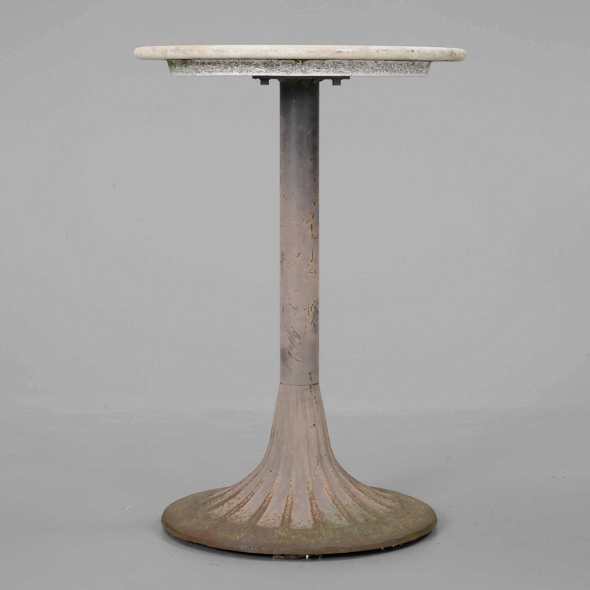 TRÄDGÅRDSBORD, 1900-talets första hälft.