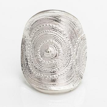 Jorma Laine, A stelring silver ring "Chic". Turun Hopea, Turku.