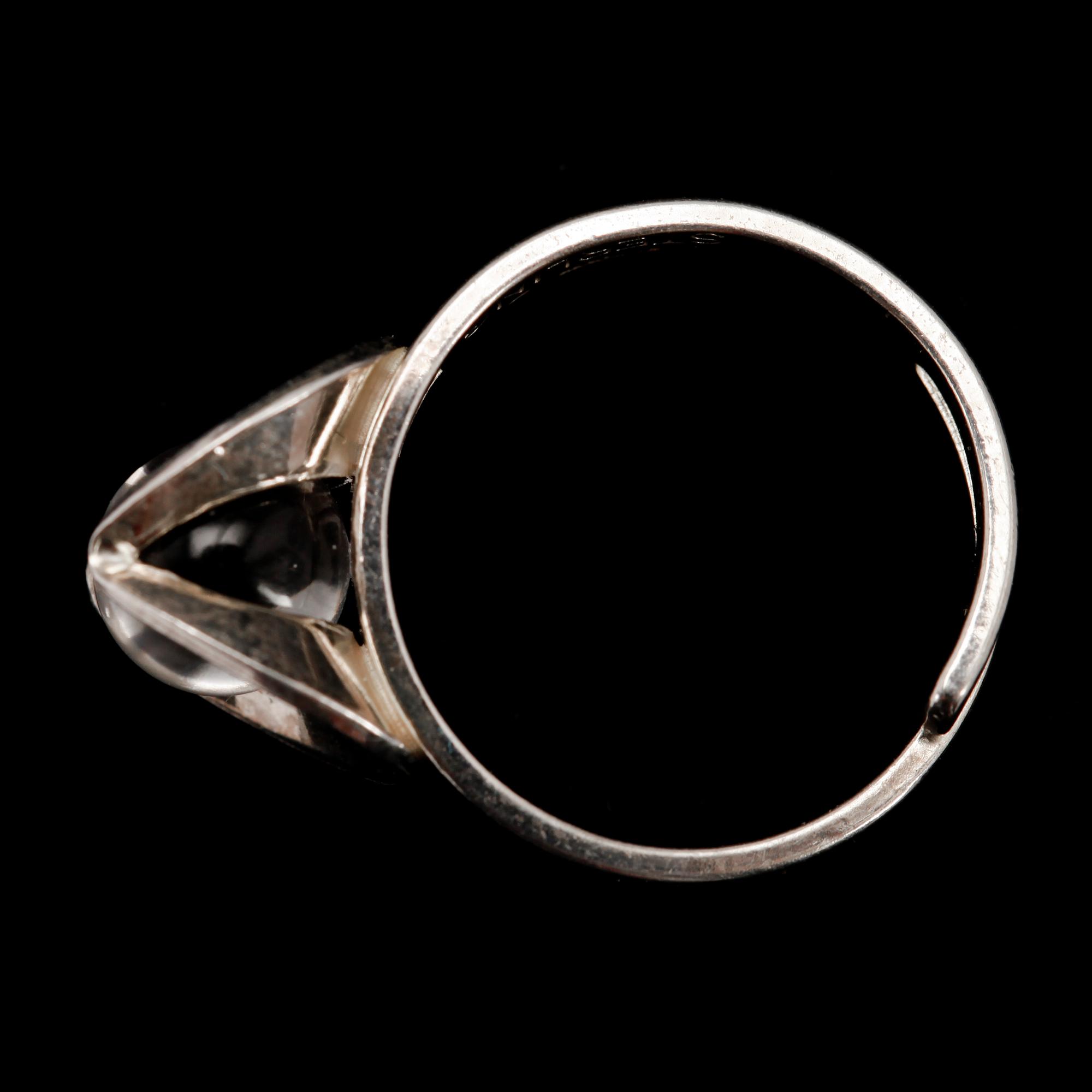 RINGAR, 2 st, silver, 1967 samt 1977.