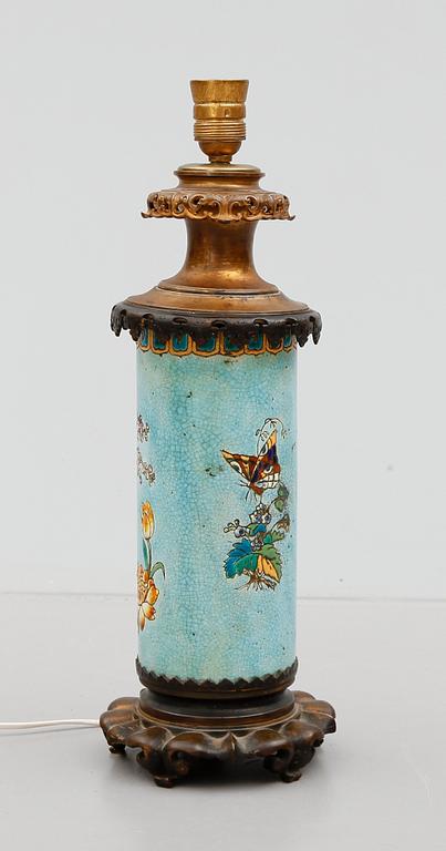 LAMPFOT, porslin, ostindisk, sekelskiftet 1900.