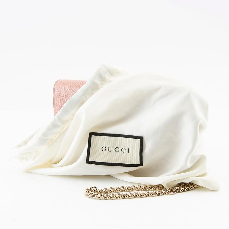 Gucci, "Marmont chain wallet" bag.