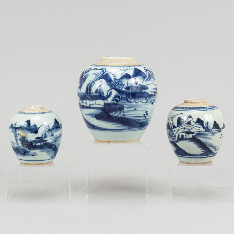A set of three blue and white jars, Qing dynasty, 19th Century.