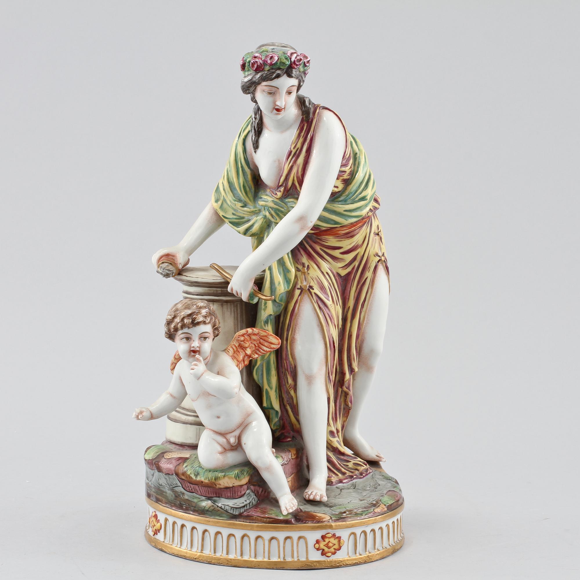 FIGURIN, porslin, Neapelliknande märke, 1900-talets första hälft.