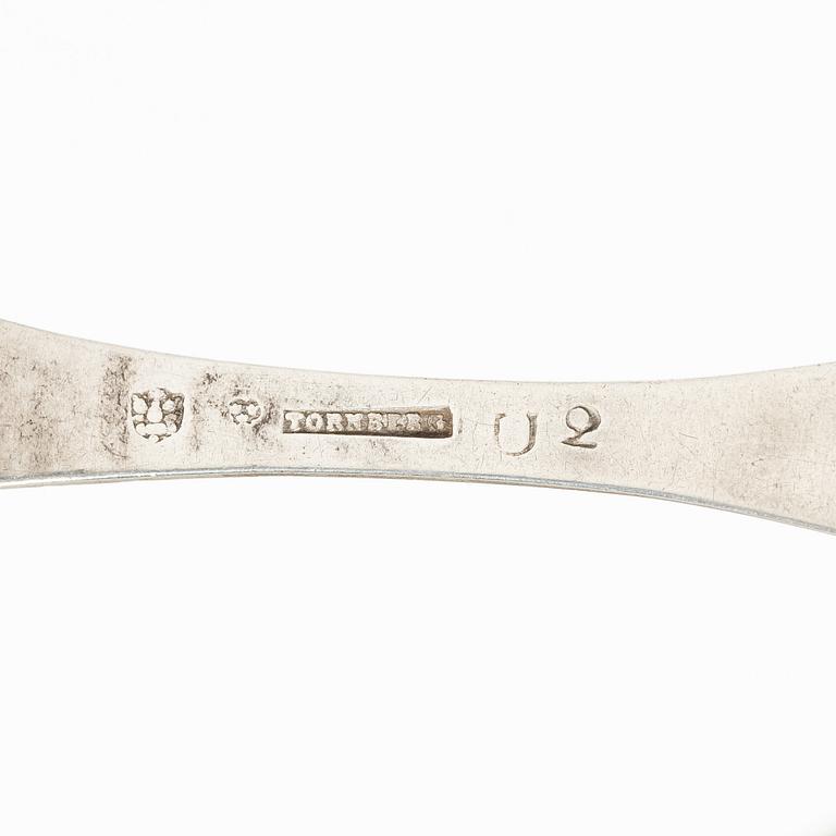 Three Swedish silver tablespoons with fiddle-pattern handles, circa 1800.