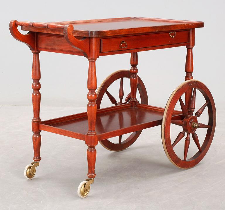 SERVERINGSVAGN, engelsk stil, 1900-talets andra hälft.