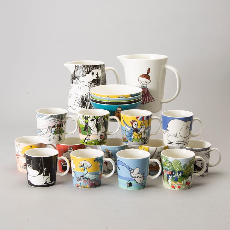MUMIN SERVISDELAR, 19 delar, porslin, Moomin Characters, Arabia, Finland.