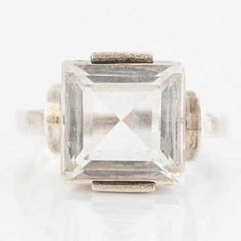 Stigbert, ring, silver med bergkristall.