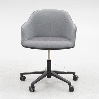 Ronan & Erwan Bouroullec, a 'Softshell Chair' desk chair, Vitra, 2015.