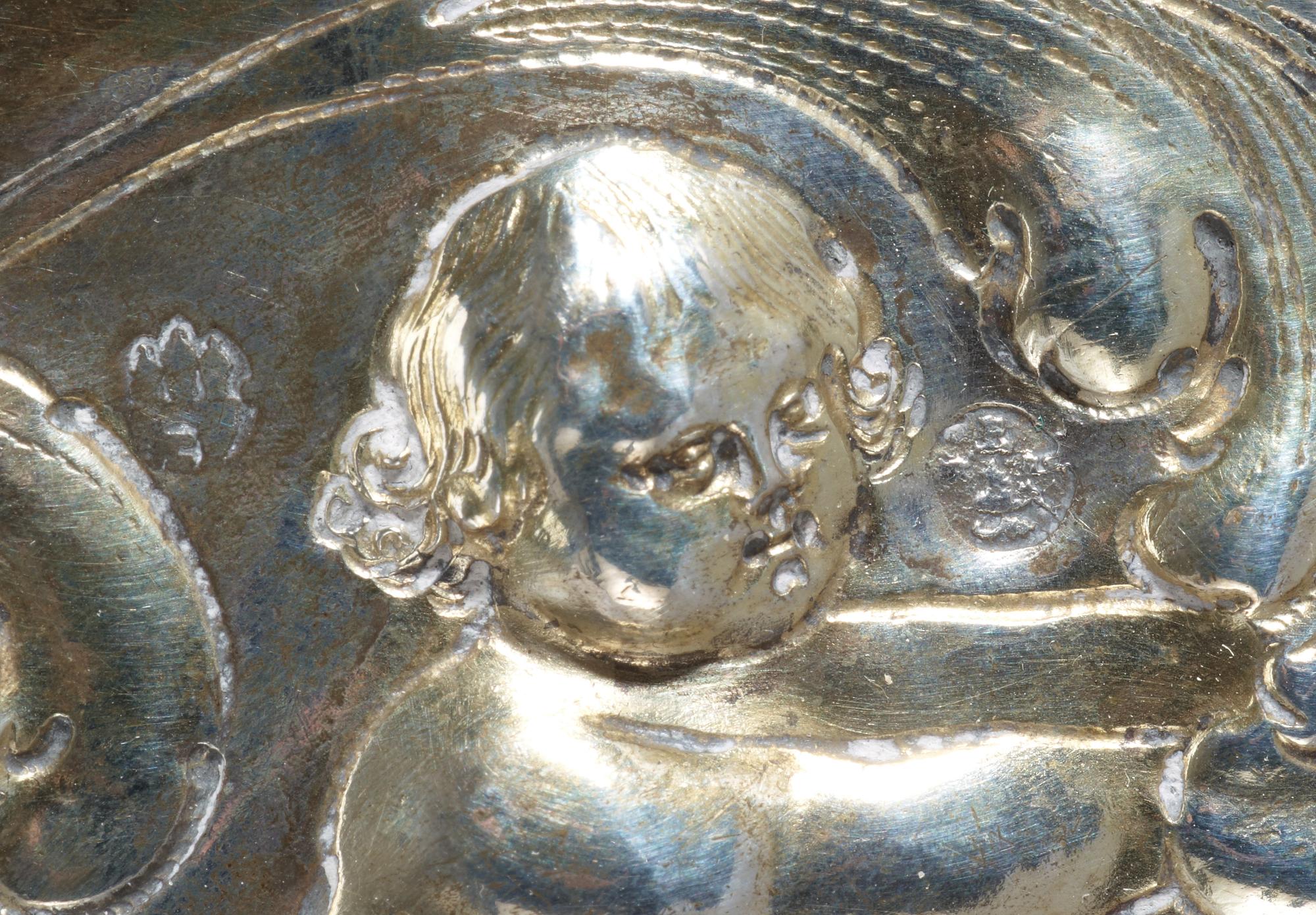 PRESENTERFAT, av Heinrich Eickhoff, Hamburg -1698-1700. Barock.