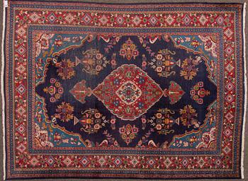 MATTA, ca 346x262 cm.