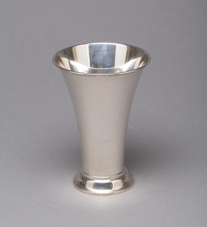 POKAL, silver.
