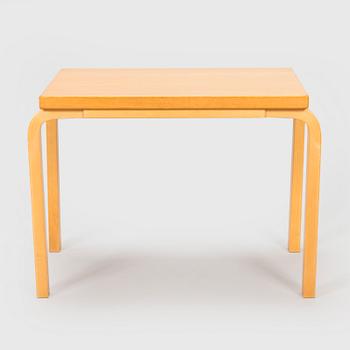 Alvar Aalto, a side table, part of model '88', Artek, late 20th century.