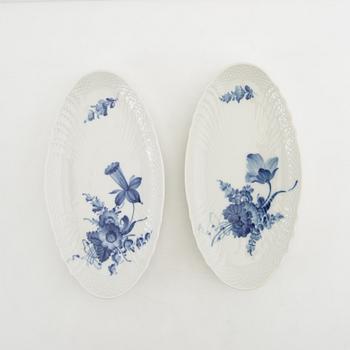 Service approximately 140 pieces "Blue Flower" Royal Copenhagen Denmark 20th century porcelain.