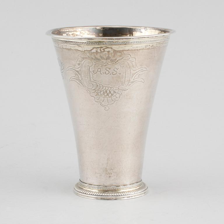 ANDERS SCHOTTE (1760-1806), bägare, silver, Uddevalla, vikt 263 g.