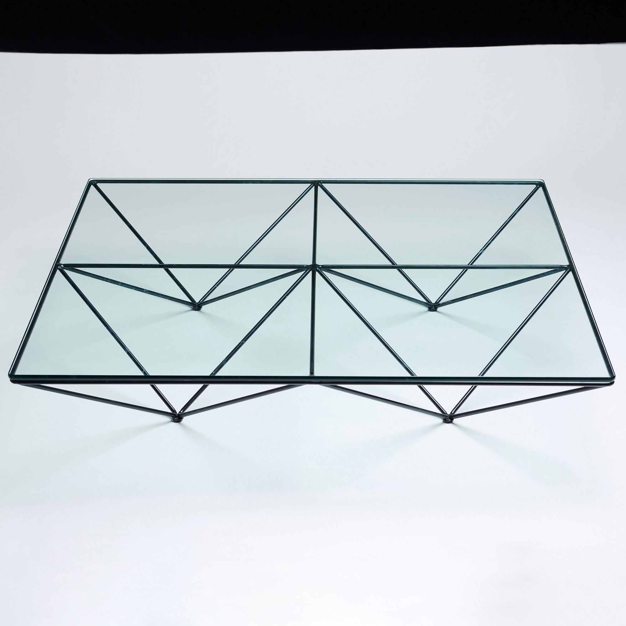 Paolo Piva, an "Alanda" sofa table, B & B, Italy post 1981.