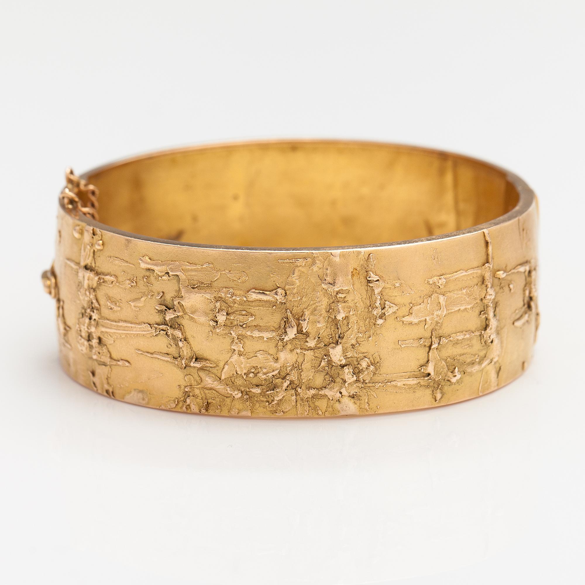 Björn Weckström, A one-of-a-kind 14K gold bracelet "Relief ". Lapponia 1965. Signed BW 65.