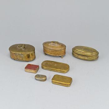 7 brass and tin boxes, 18-19th century.