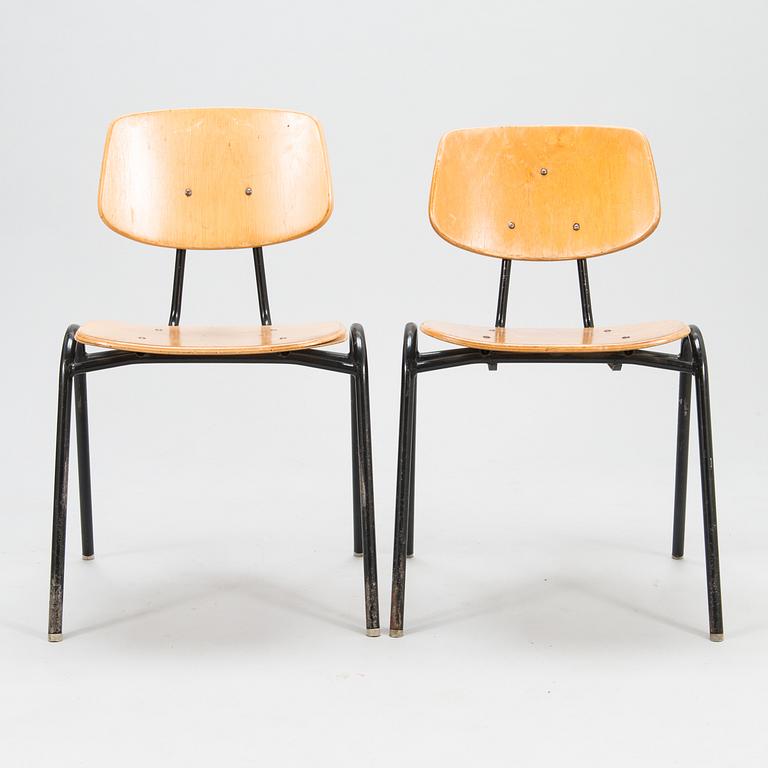 A set of 8 chairs model 50 for Isku Kaluste, Finland 1950s.