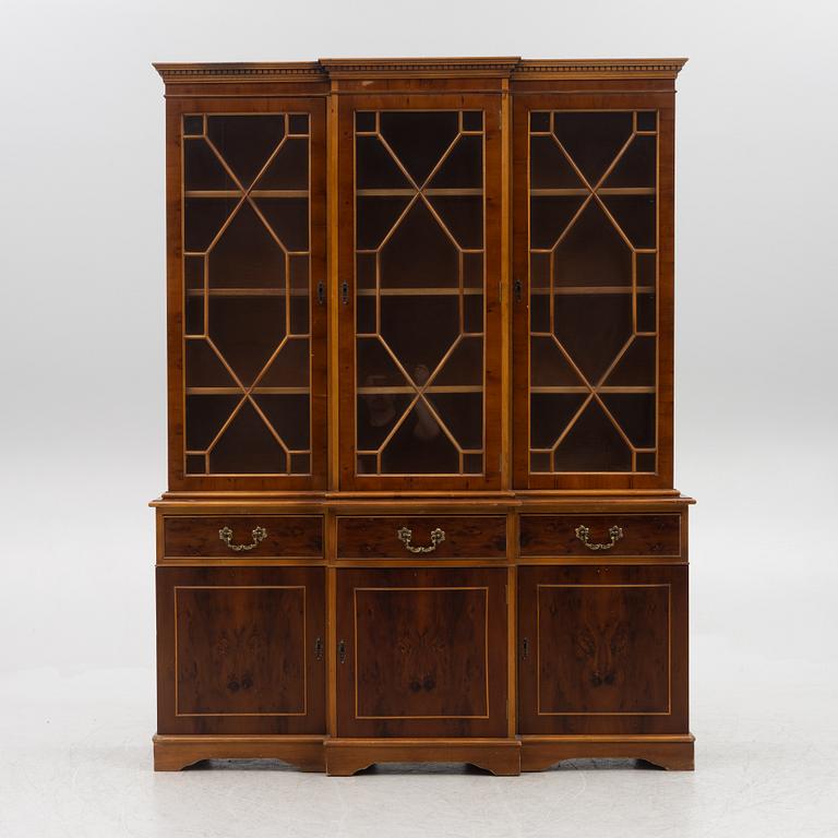 A vitrine cabinet, second part of the 20th century.