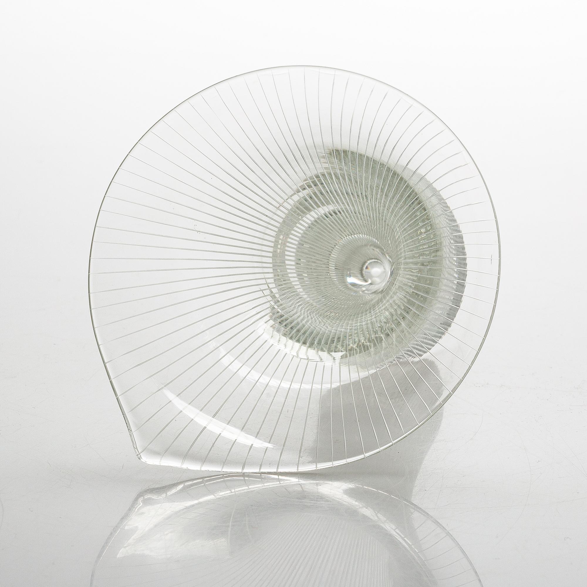 Tapio Wirkkala,  vas, "Kanttarell", signerad Tapio Wirkkala, Iittala. 1950-tal.