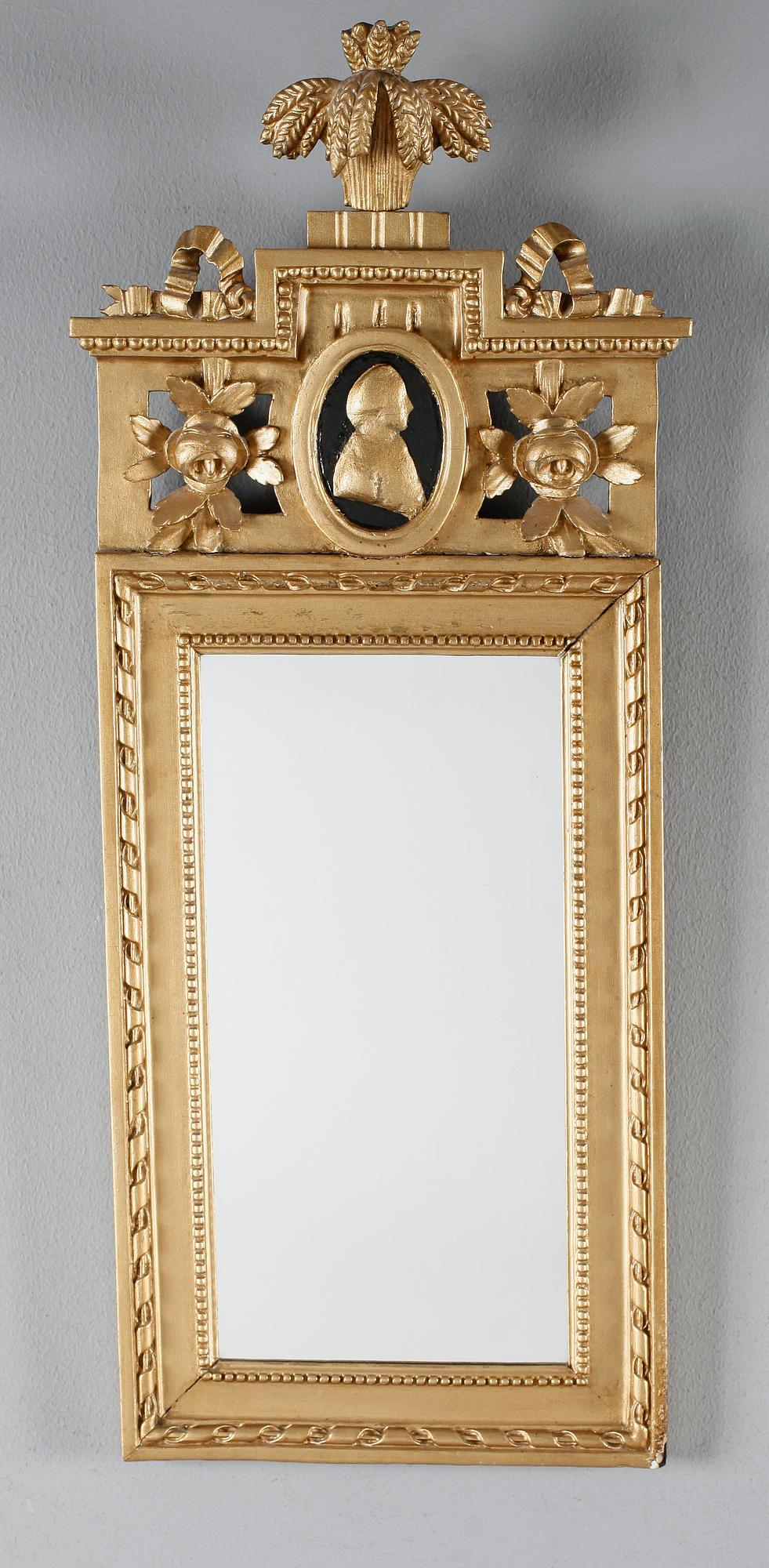SPEGEL, gustaviansk, 1700-talets slut.