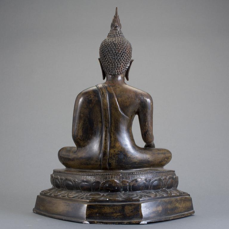BUDDHAFIGURIN, brons, Thailand, 1900-tal.