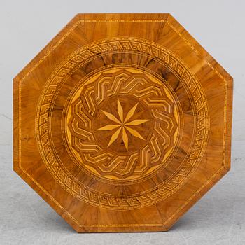 Salongsbord, 1900-tal.