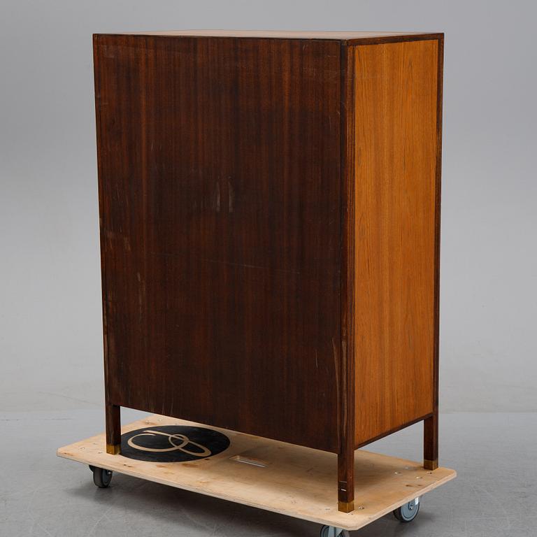 Harvey Probber a 'Gentlemans chest' or cabinet, Harvey Probber, Fall River, Massachusetts, 1960s.